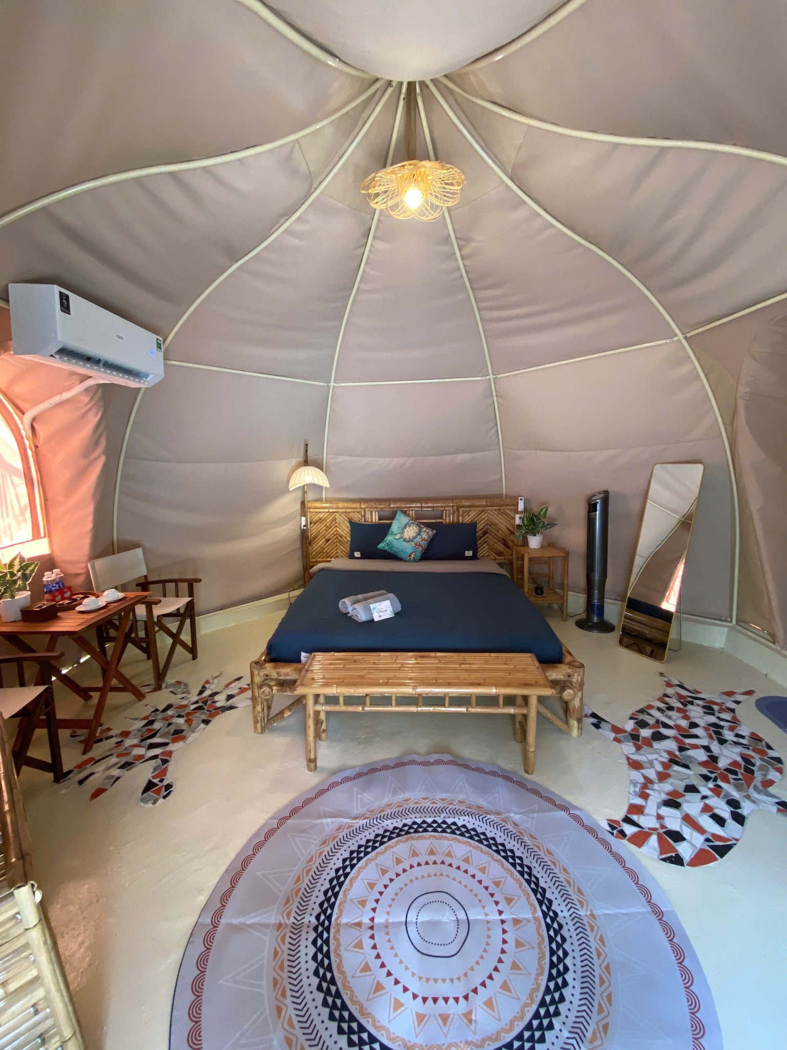 LỀU CAO CẤP COCOON HUT (MÁY LẠNH – VIEW VƯỜN) 3