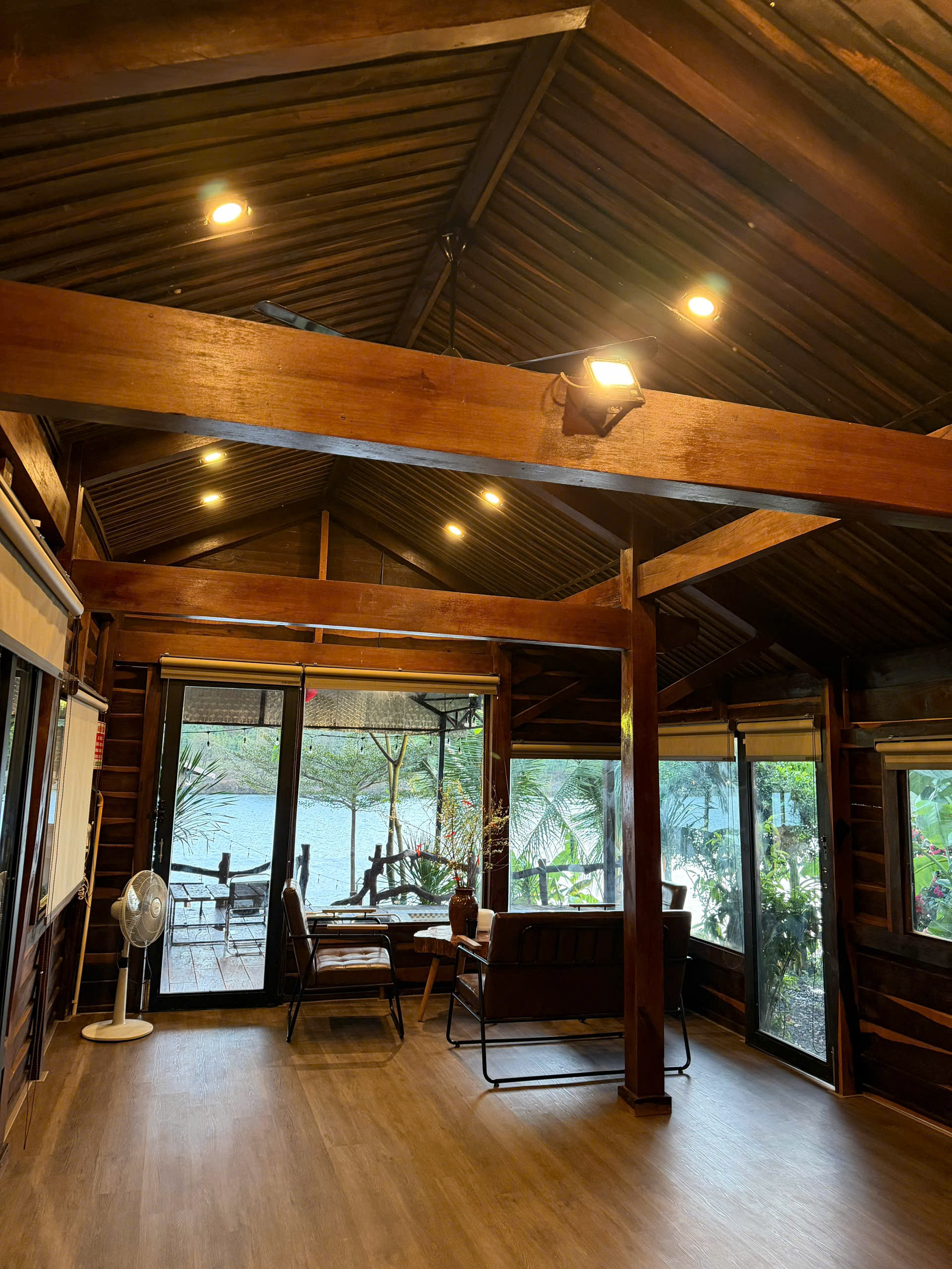 Lều villa 4